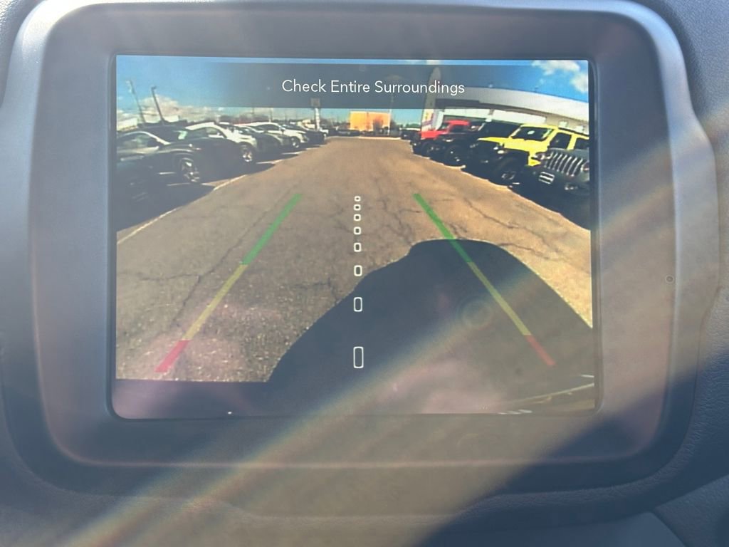 Used 2022 Jeep Renegade Altitude w/ Convenience Group image 27