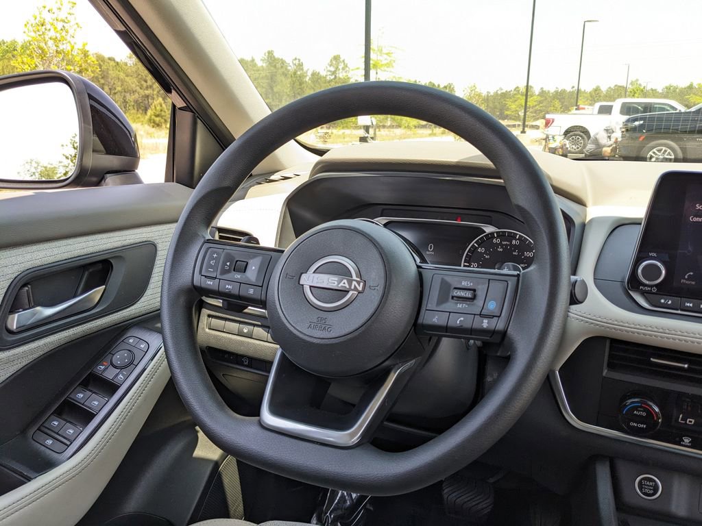 Used 2023 Nissan Rogue SV FWD image 23