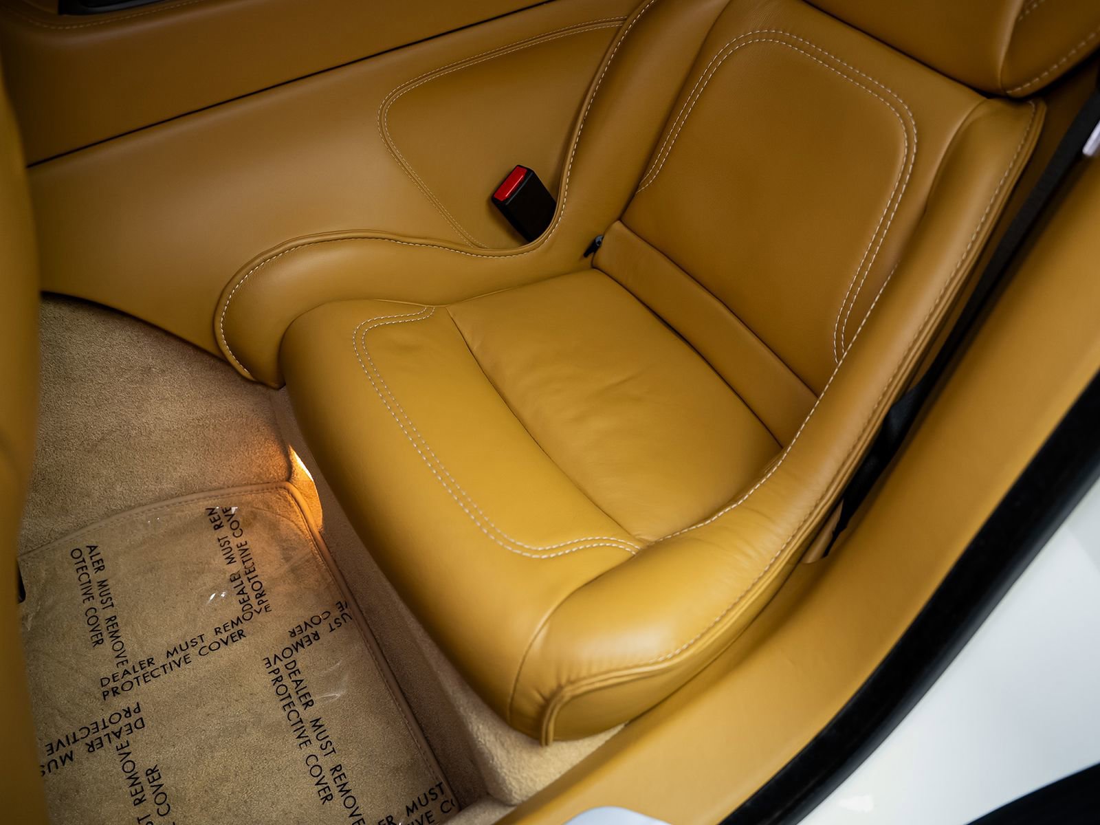 Used 2015 Aston Martin Rapide S RWD image 39