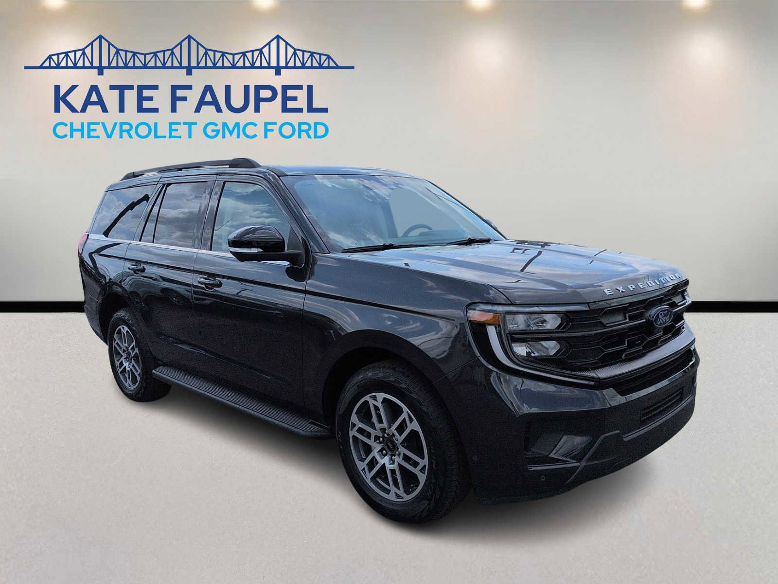 New 2025 Ford Expedition Active AWD/4WD image 1