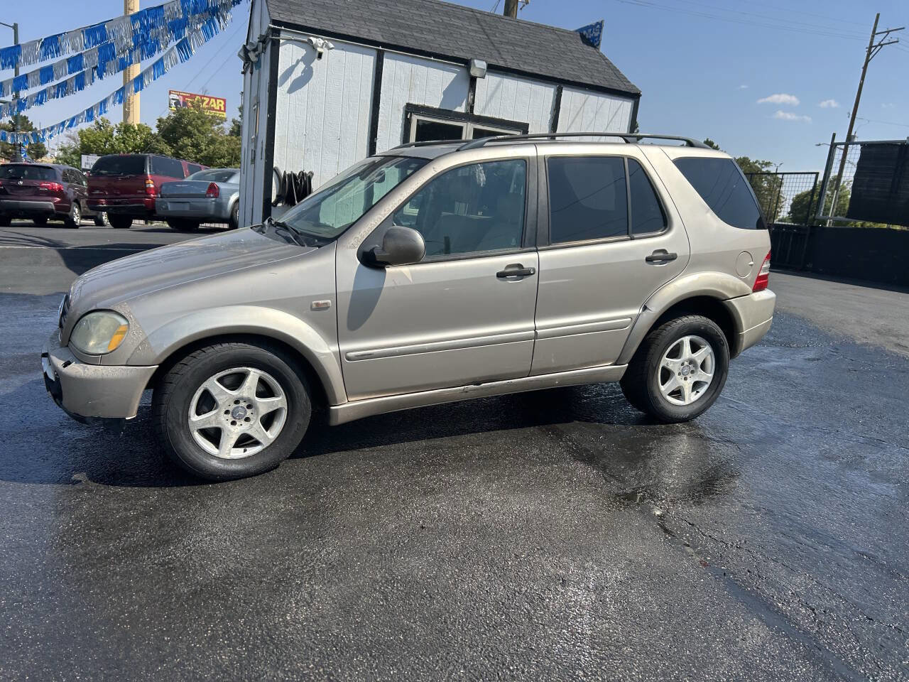 Used 2001 Mercedes-Benz ML 430 4MATIC image 27