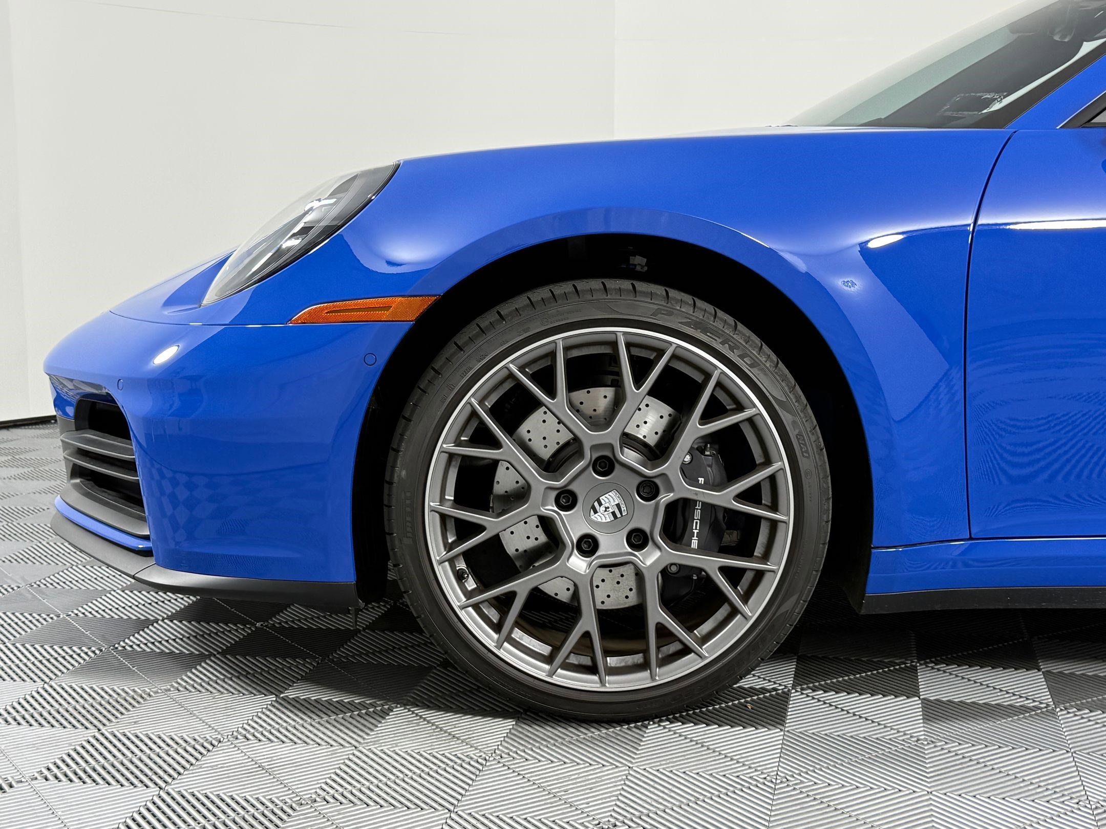 Certified 2025 Porsche 911 Carrera image 12