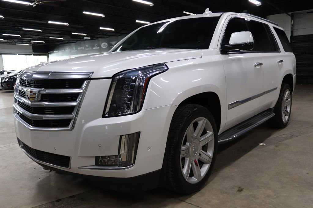 Used 2017 Cadillac Escalade Luxury
