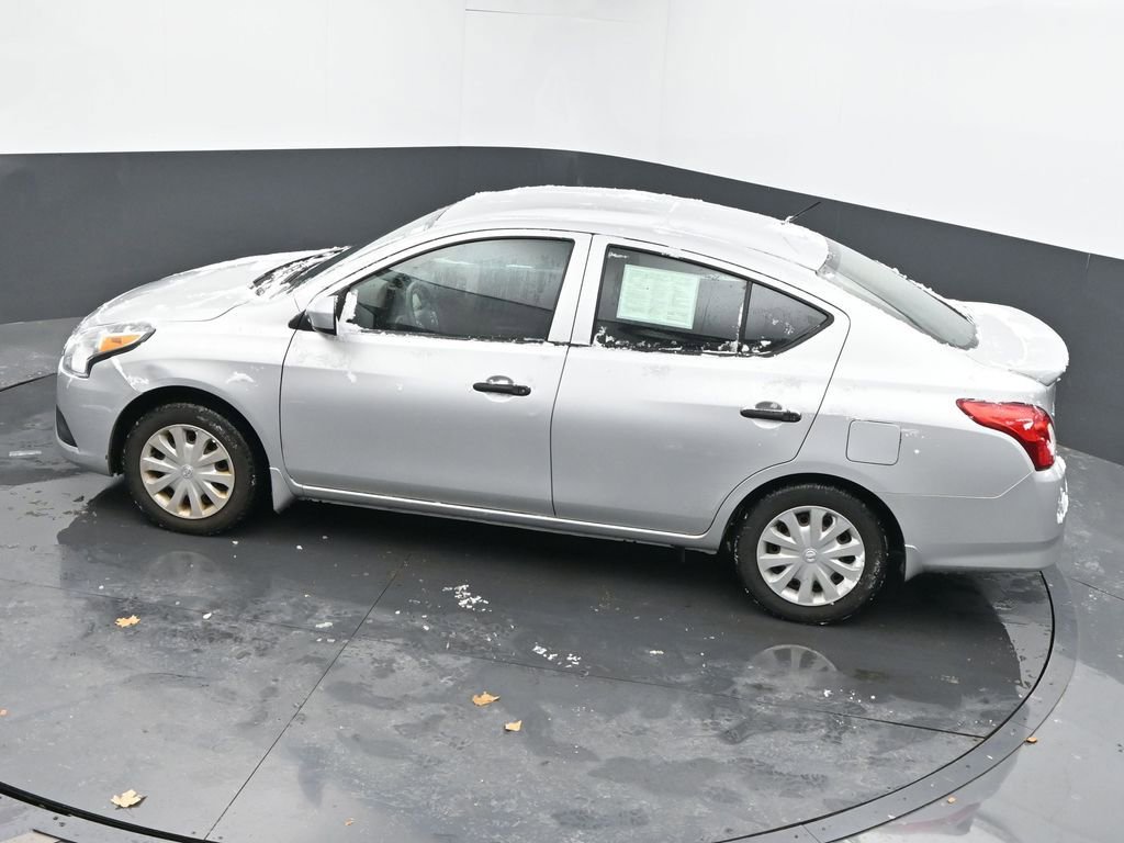 Used 2019 Nissan Versa S Plus image 30