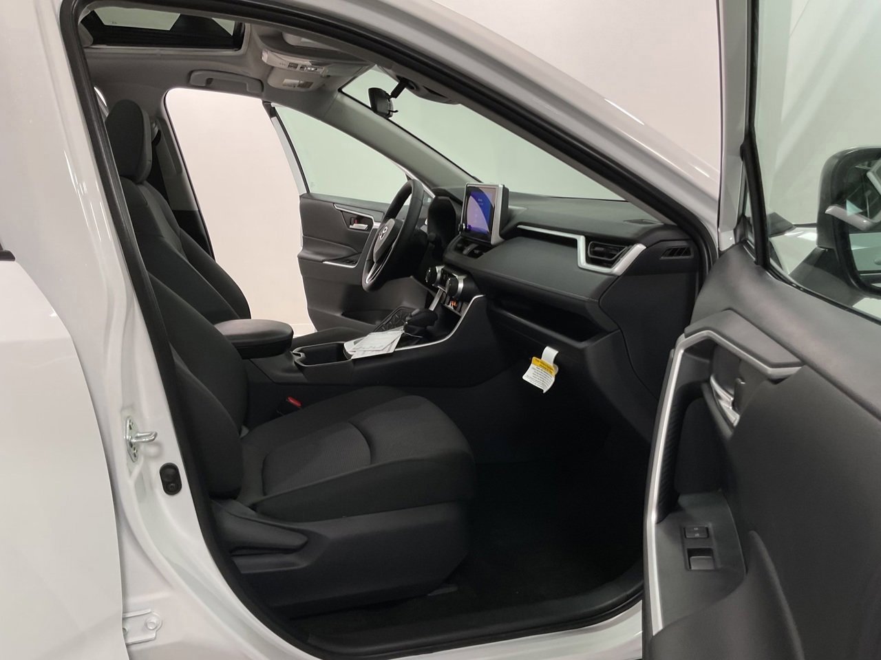 New 2025 Toyota RAV4 XLE image 19