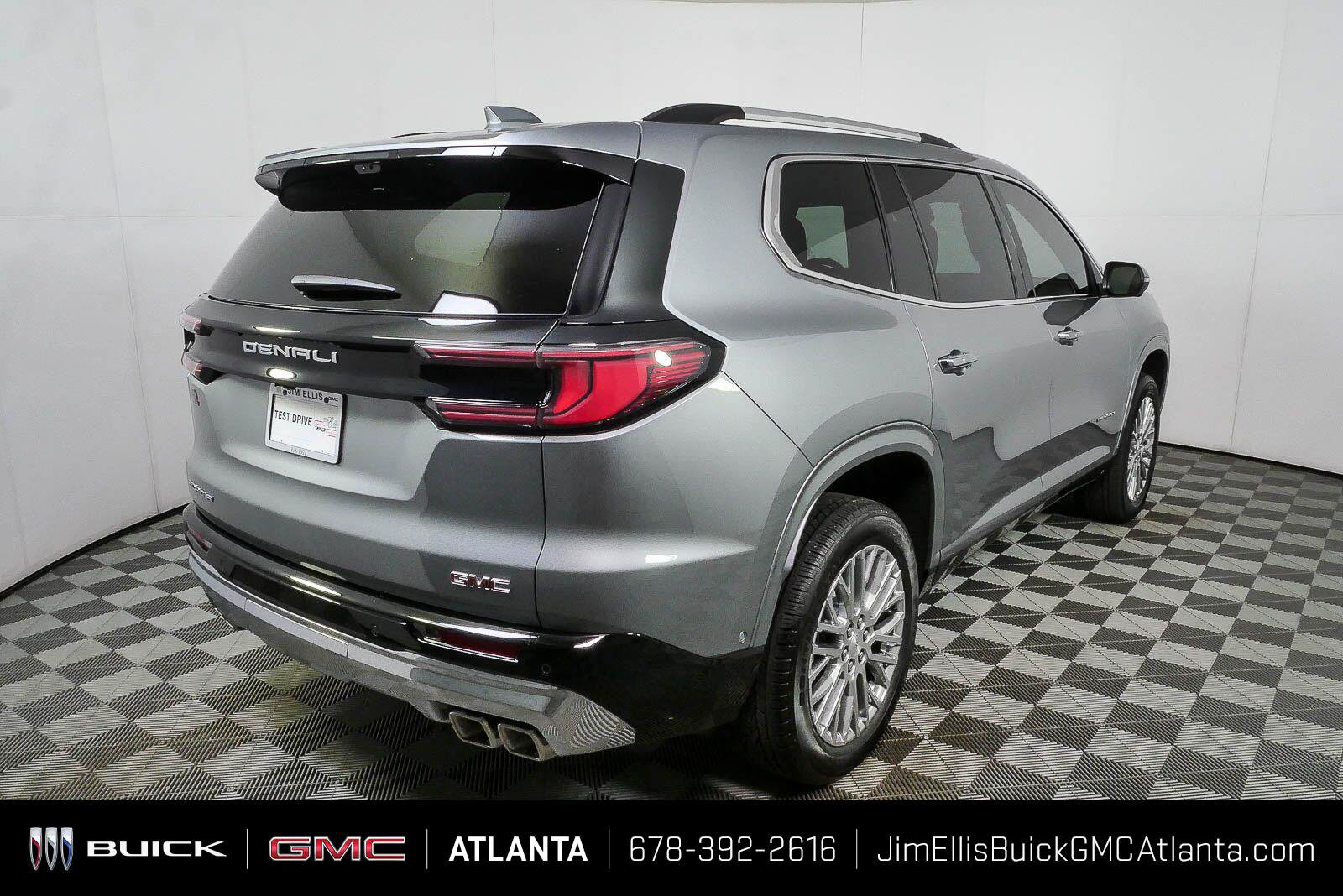 New 2026 GMC Acadia Denali w/ Super Cruise Package FWD image 3