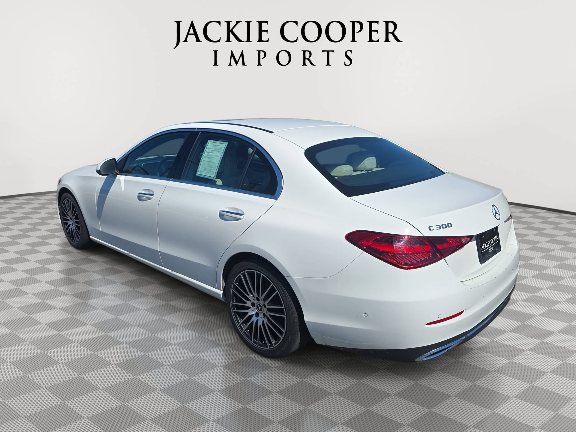 Used 2024 Mercedes-Benz C 300 4MATIC Sedan image 7