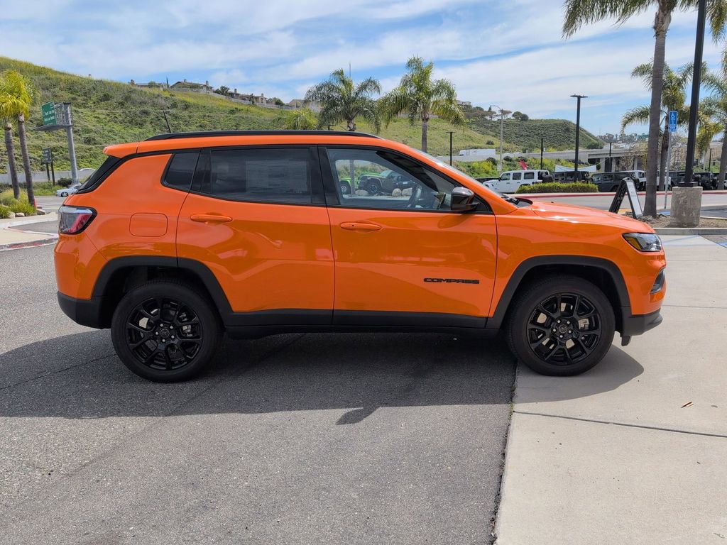 New 2026 Jeep Compass Latitude AWD/4WD image 4