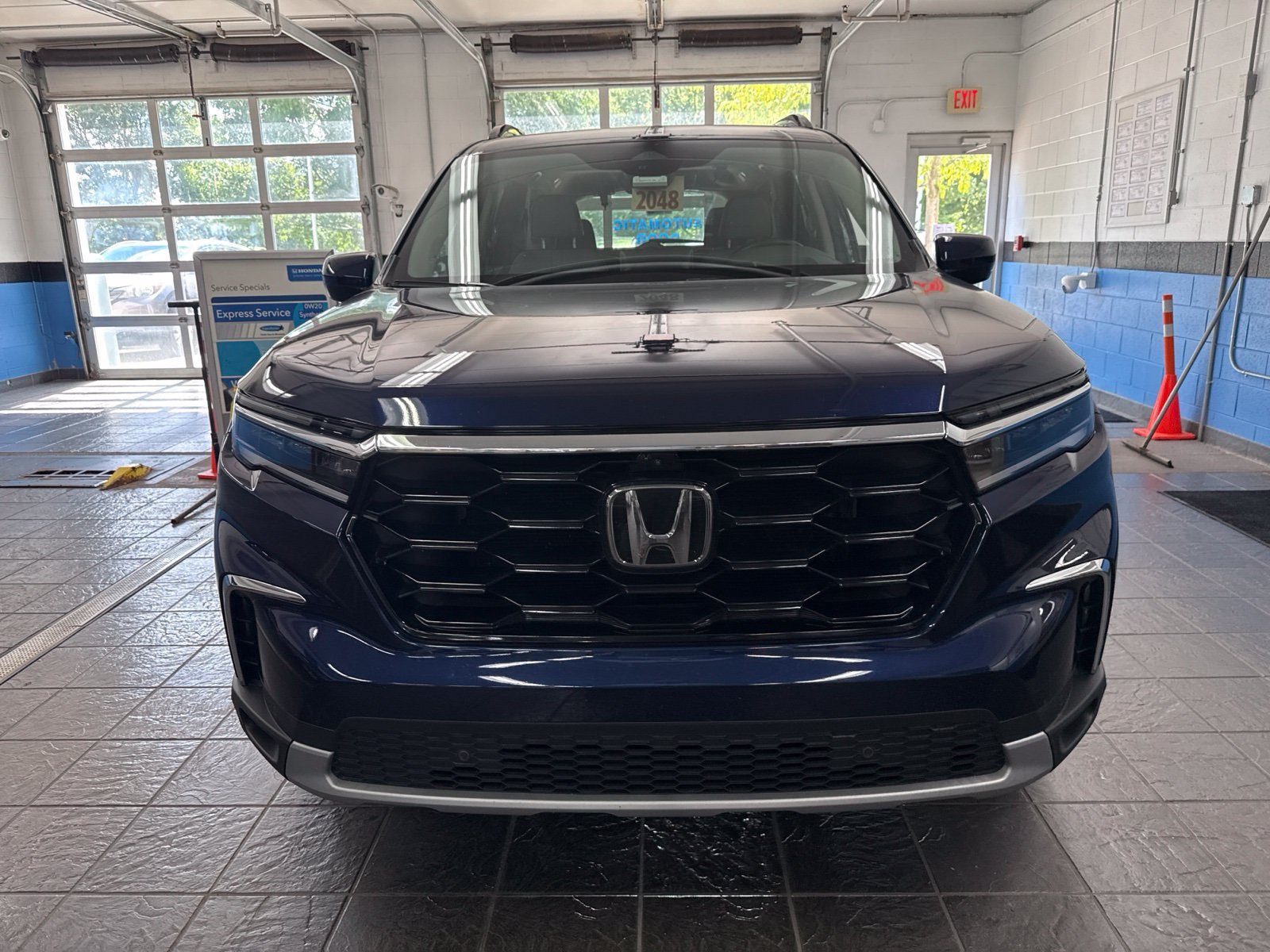 Certified 2025 Honda Pilot Elite image 9