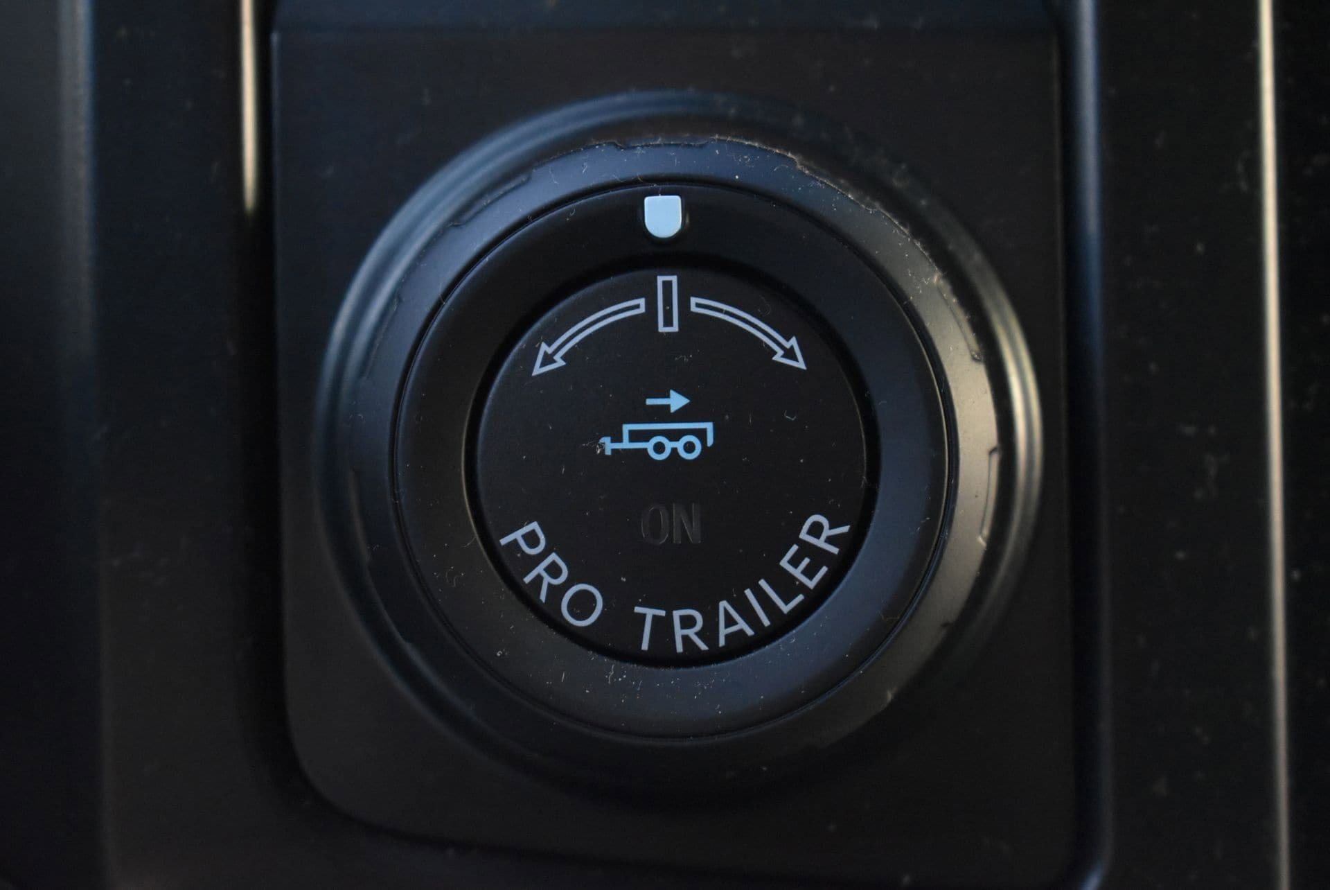 Used 2025 Ford F250 Platinum w/ Tremor Off-Road Package AWD/4WD image 29
