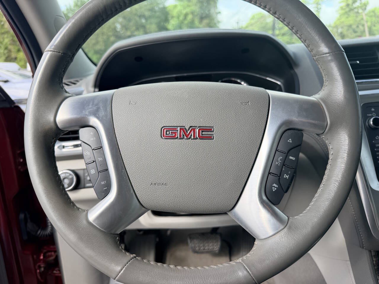 Used 2017 GMC Acadia Limited SLT FWD image 30