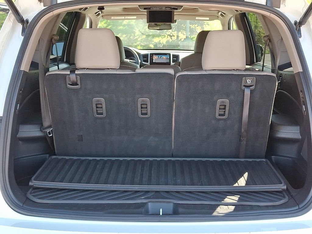 Used 2017 Honda Pilot Touring image 34