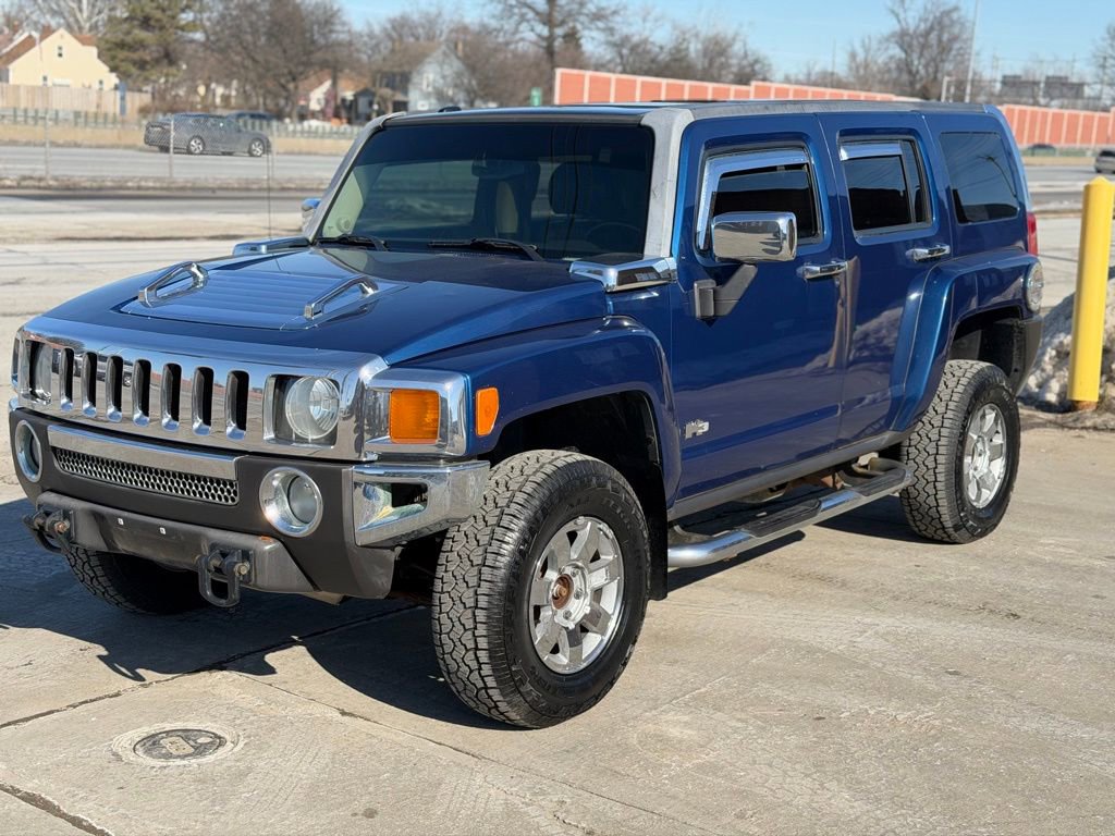 Used 2006 HUMMER H3 Luxury w/ Chrome Appearance Package image 1