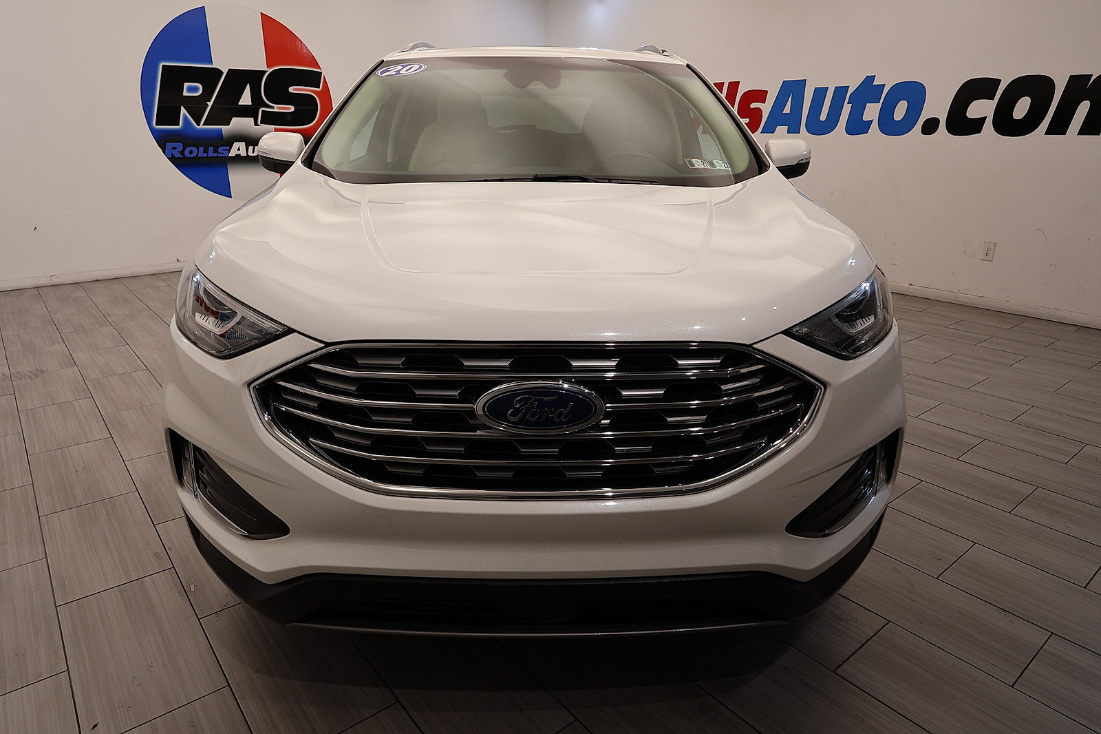 Used 2020 Ford Edge SEL w/ Convenience Package AWD/4WD image 8