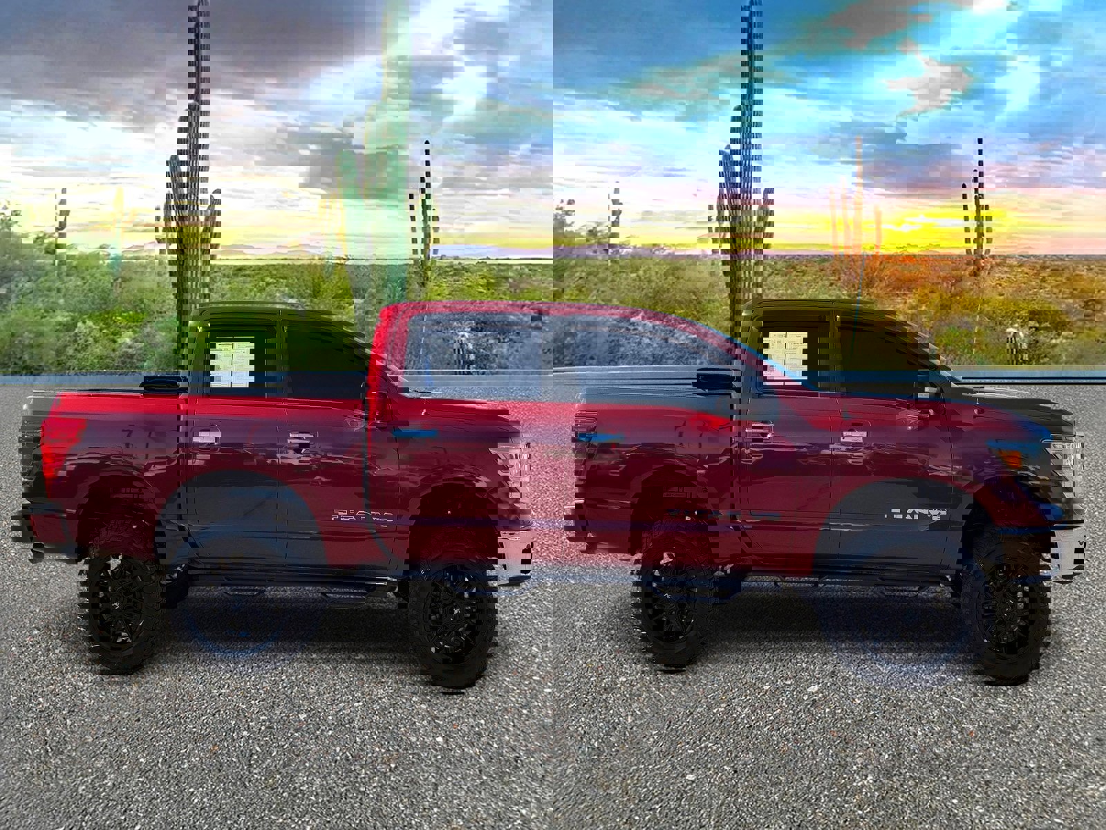 Used 2018 Nissan Titan SV w/ SV Convenience Package image 6