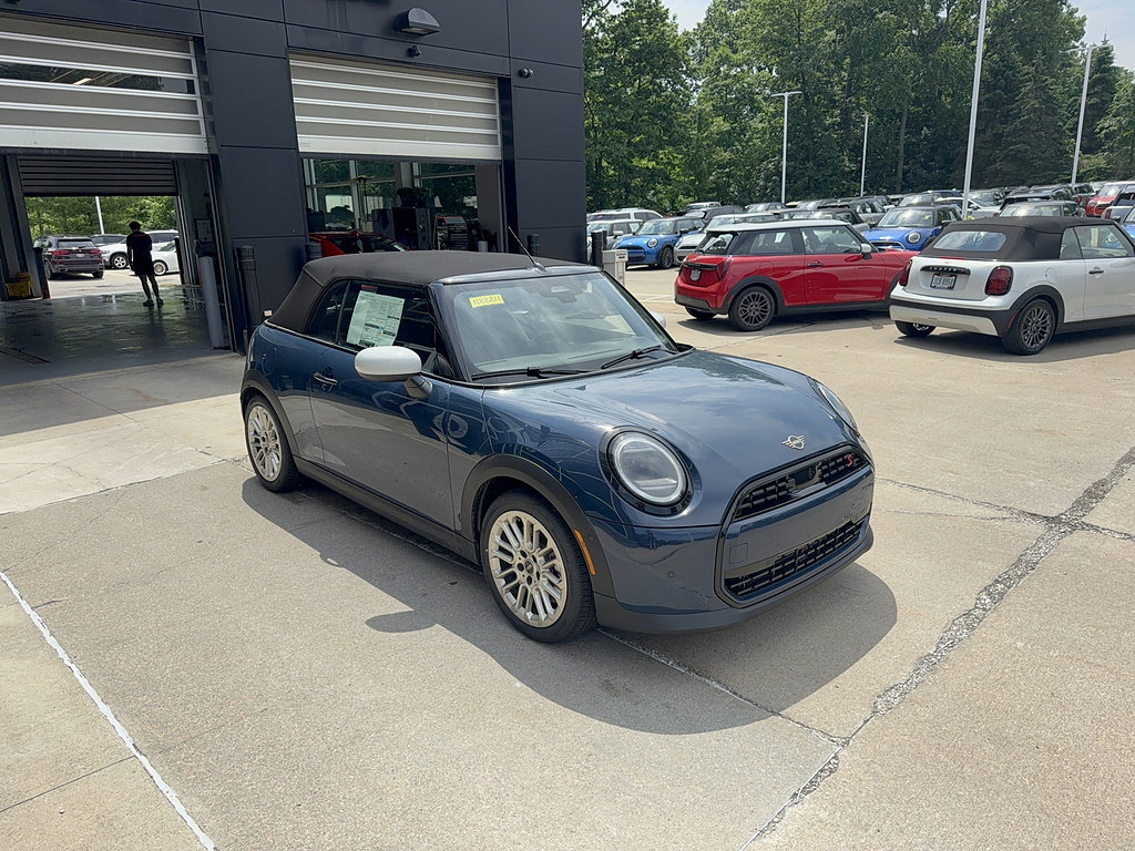 New 2026 MINI Cooper S FWD image 2