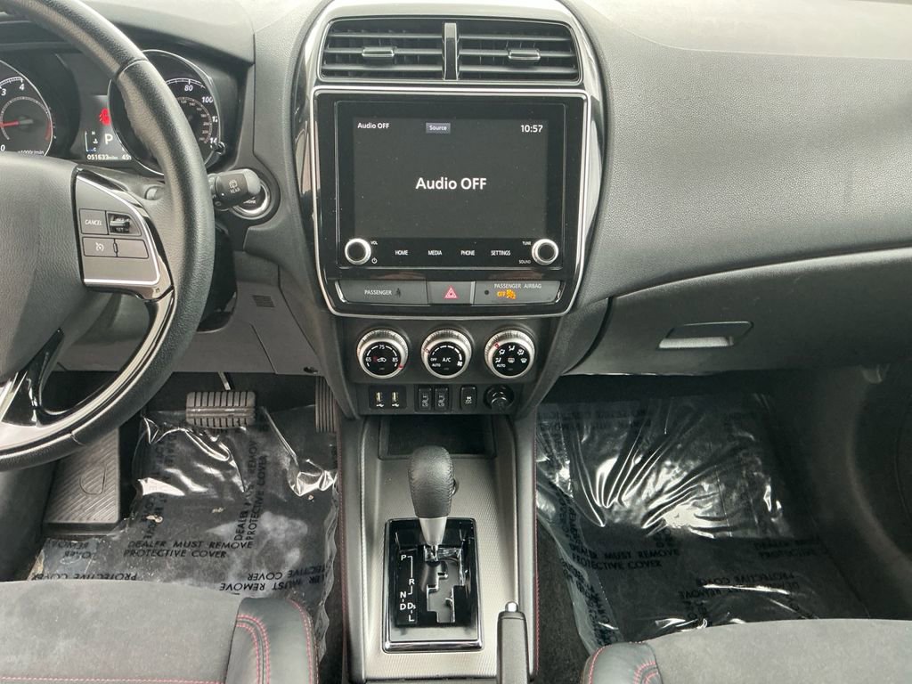 Used 2023 Mitsubishi Outlander Sport ES image 11