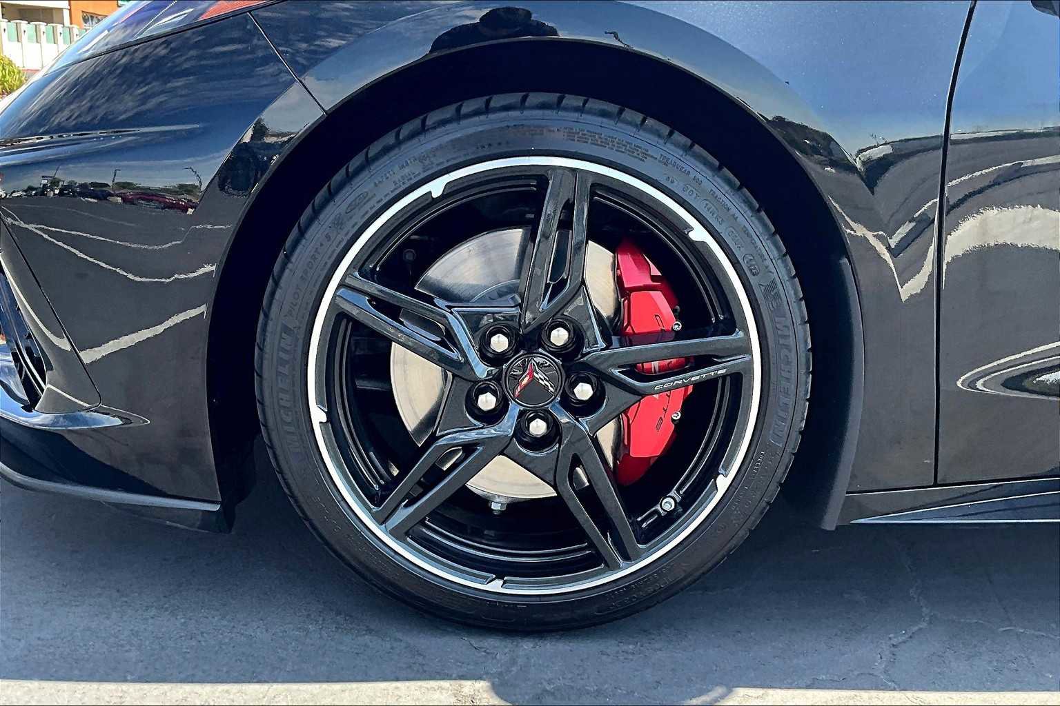 Used 2023 Chevrolet Corvette Stingray Premium Cpe w/ Z51 Performance Package image 12