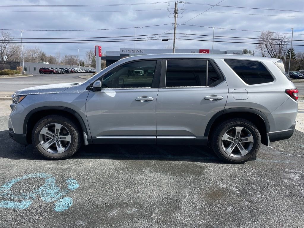 Used 2023 Honda Pilot EX-L image 2