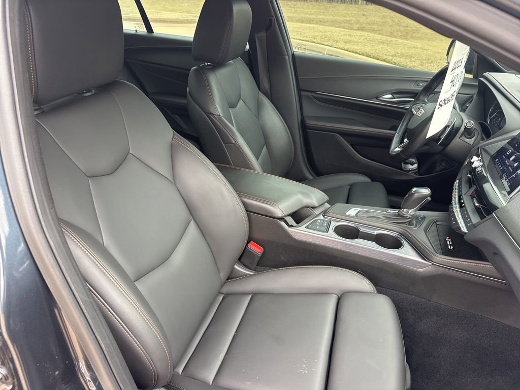Certified 2025 Cadillac CT4 Sport RWD image 50