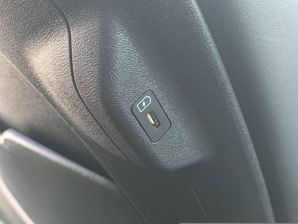 Used 2023 Kia EV6 GT-Line w/ GT-Line Suede Seat Package image 18