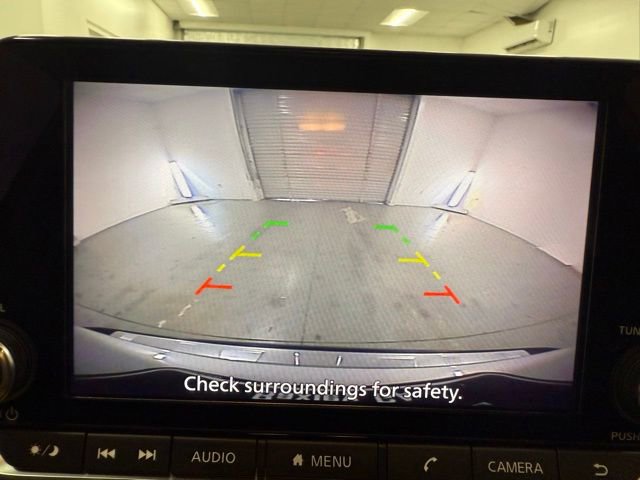 Used 2022 Nissan Rogue SV image 19