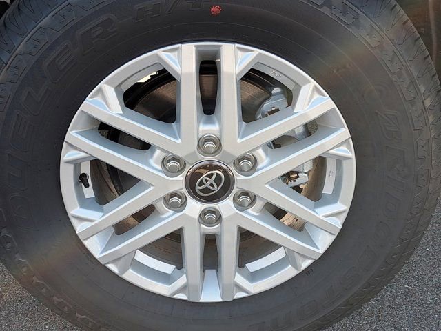 New 2025 Toyota Tundra SR5 w/ SR5 Convenience Package image 5