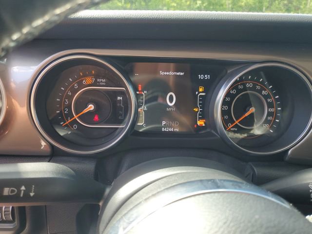 Used 2018 Jeep Wrangler Unlimited Sahara image 20