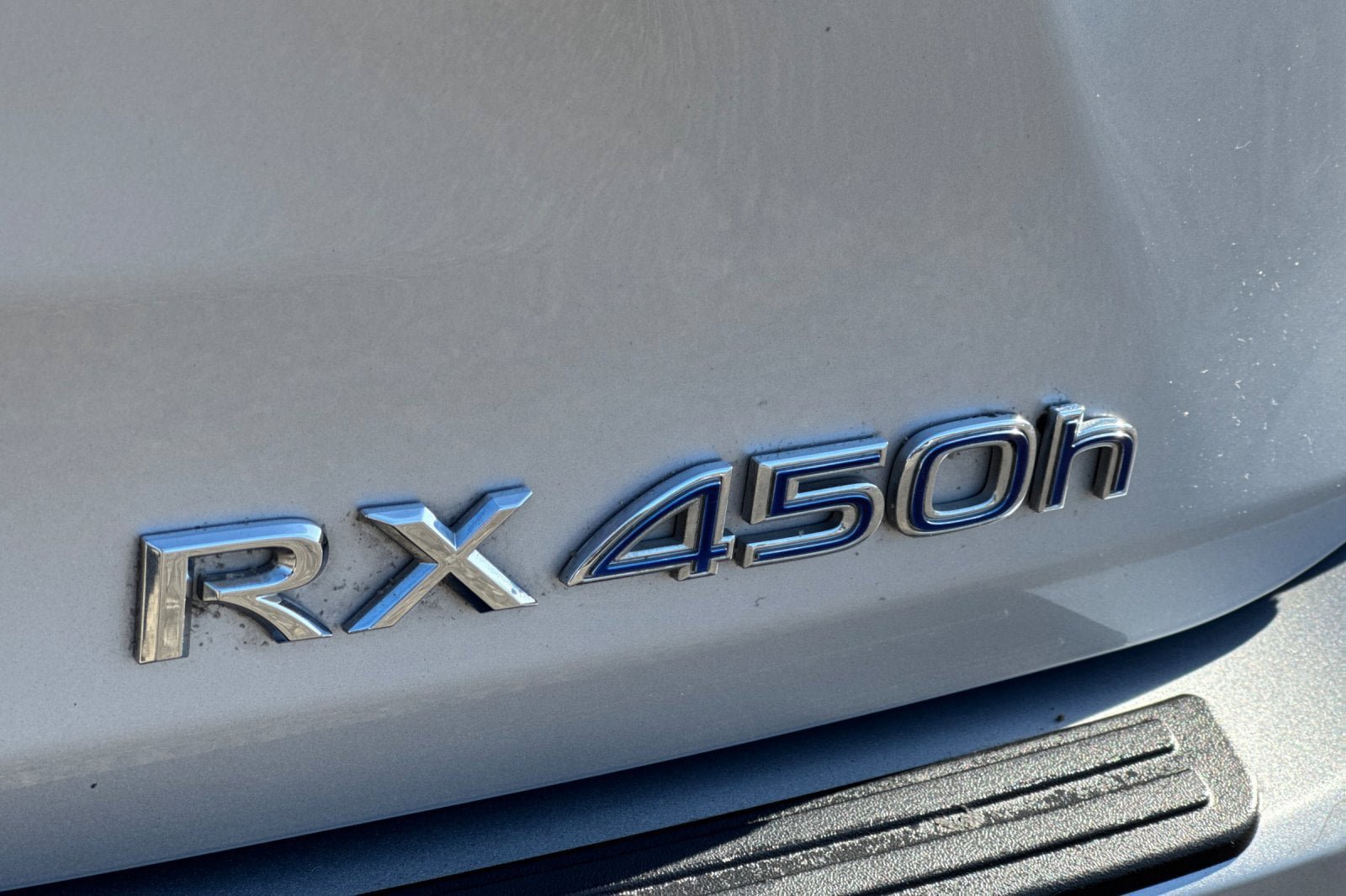 Used 2016 Lexus RX 450h AWD w/ Cold Weather Package image 34