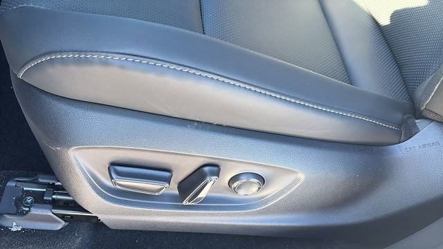 New 2026 Toyota Crown Platinum image 23