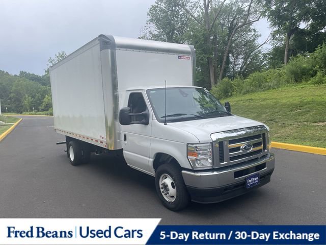 New 2025 Ford E-450 and Econoline 450 Super Duty w/ Driver's Safety Package image 1
