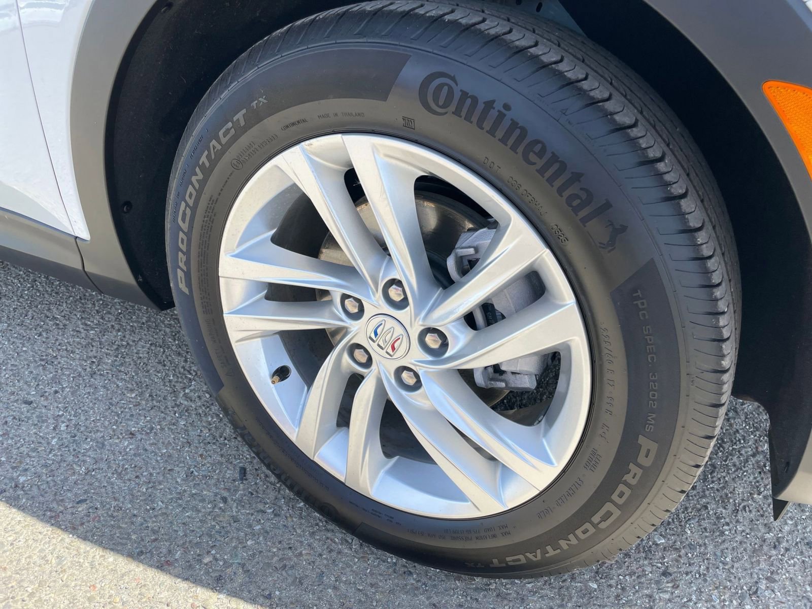 Used 2025 Buick Envista Preferred image 30