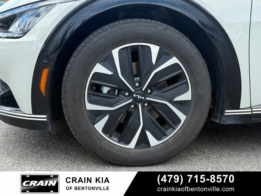 Certified 2024 Kia EV6 Wind w/ Wind Technology Package RWD image 34