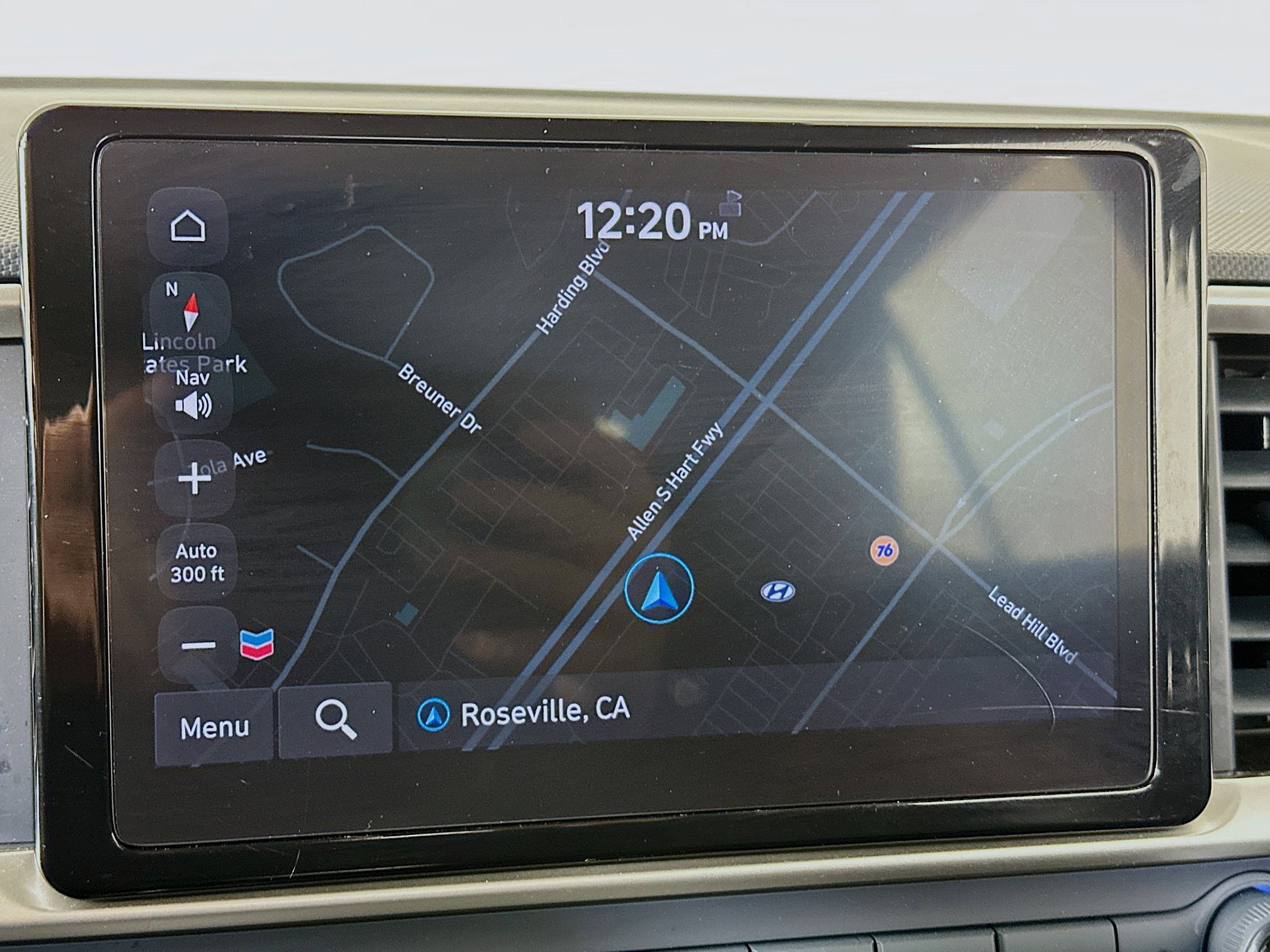 Used 2023 Hyundai Venue Limited w/ Cargo Package image 22