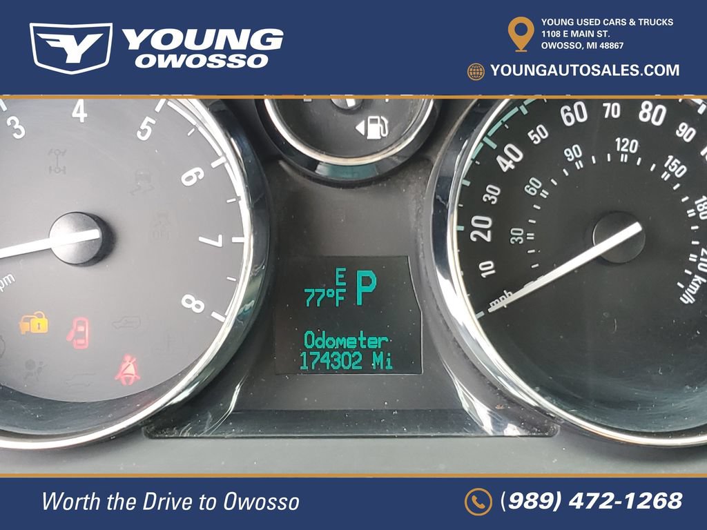 Used 2012 Chevrolet Captiva Sport LT FWD image 11