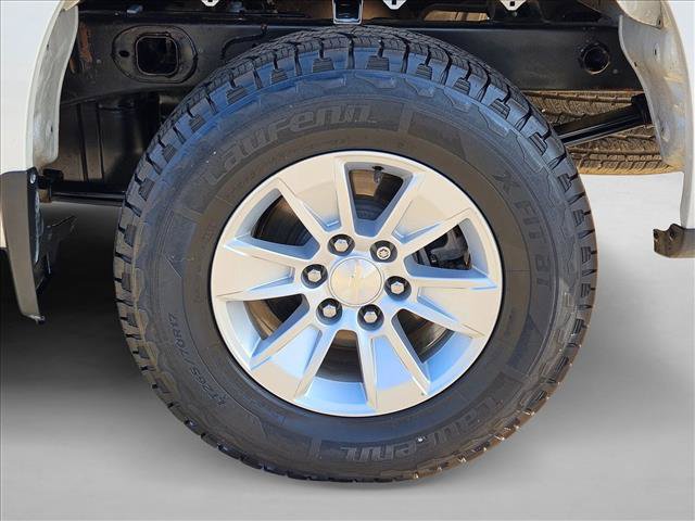 Used 2021 Chevrolet Silverado 1500 LT RWD image 23