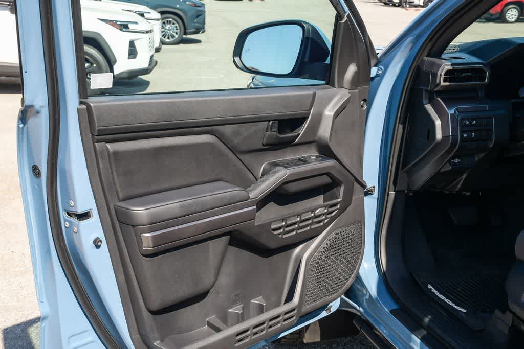 Used 2026 Toyota Tacoma SR5 AWD/4WD image 26