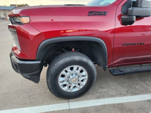 Used 2024 Chevrolet Silverado 2500 LT w/ Safety Package image 7