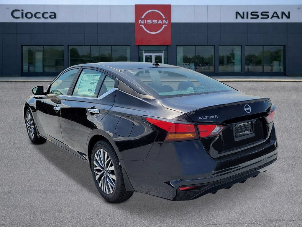 New 2026 Nissan Altima 2.5 SV FWD image 4