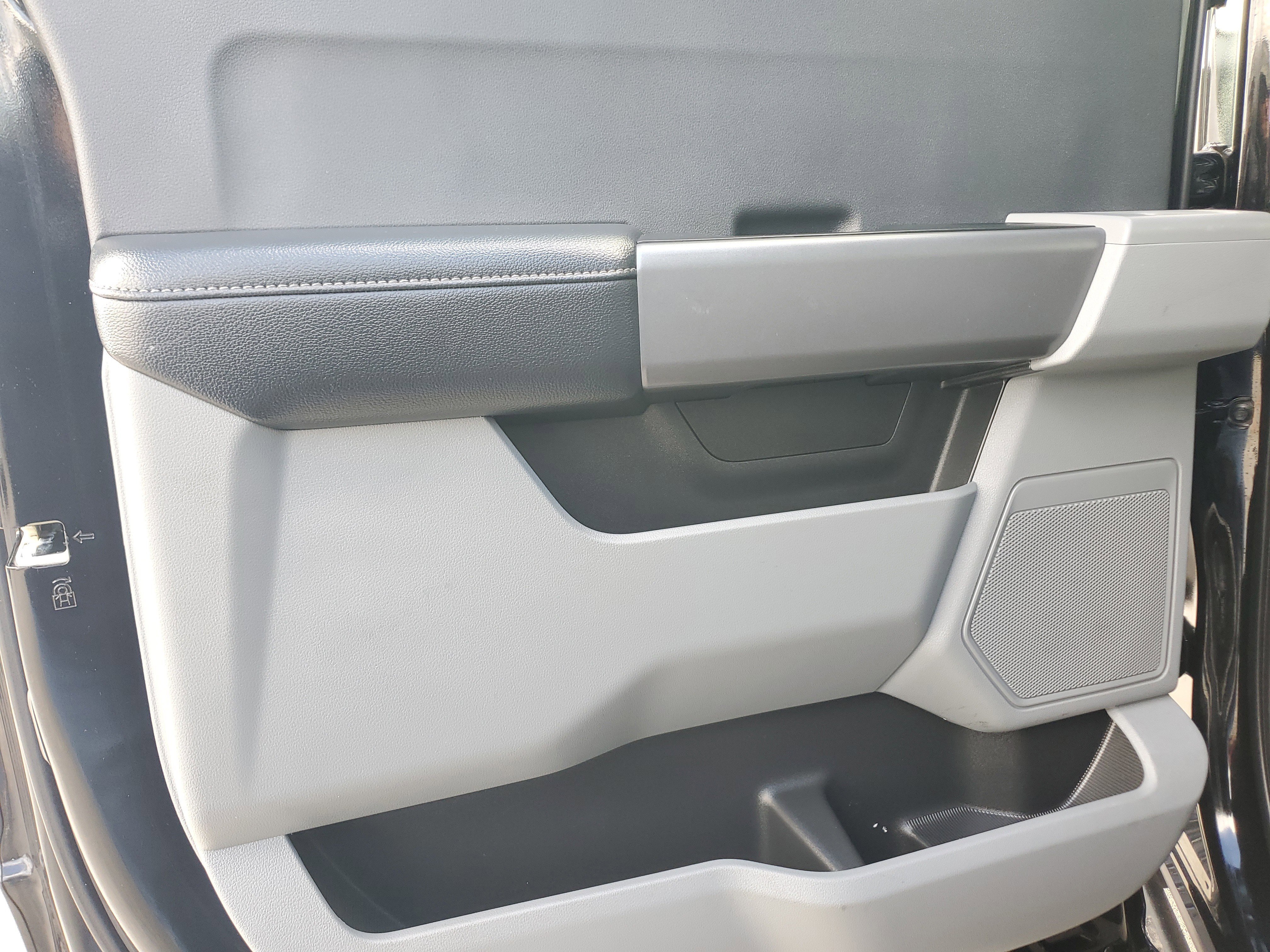 Used 2024 Ford F350 XLT w/ 360-Degree Camera Package image 27