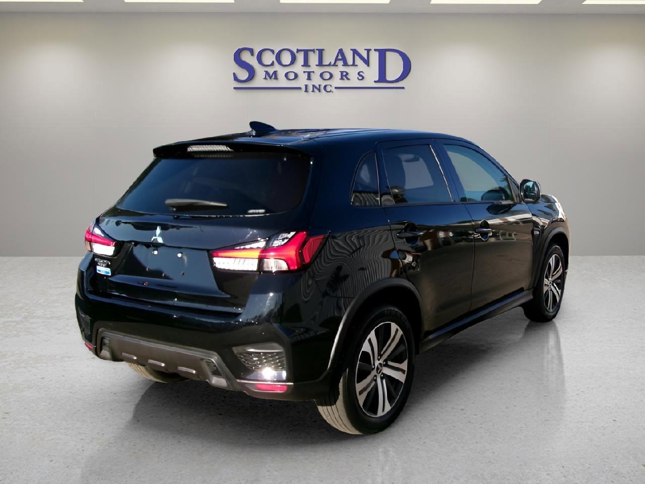 Used 2025 Mitsubishi Outlander Sport ES image 6