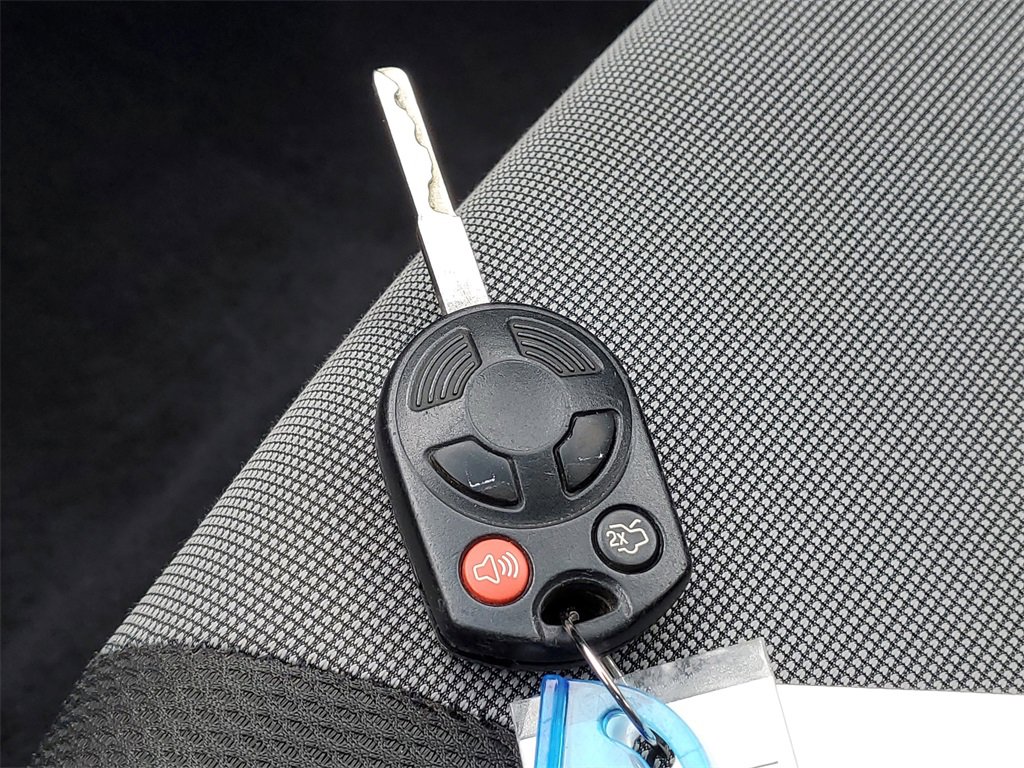 Used 2012 Ford Focus SE image 28