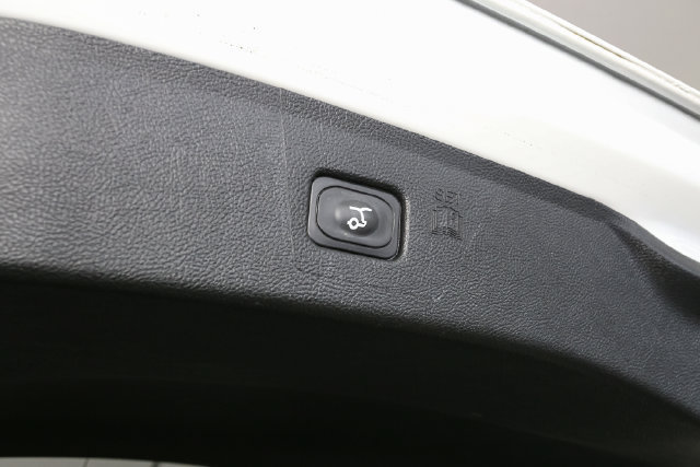 Used 2024 Ford Edge ST-Line AWD/4WD image 11