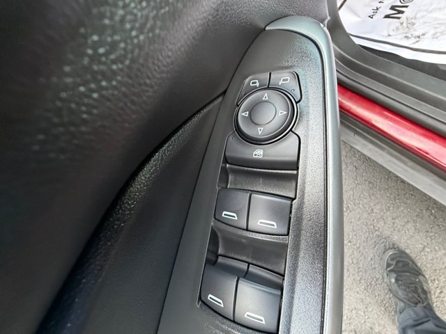 Used 2025 Chevrolet Trax LS w/ Driver Confidence Package FWD image 18