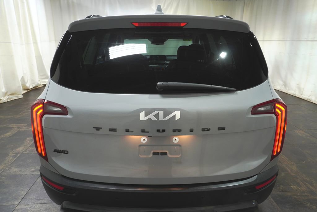 Used 2022 Kia Telluride EX w/ EX Premium Package AWD/4WD image 5