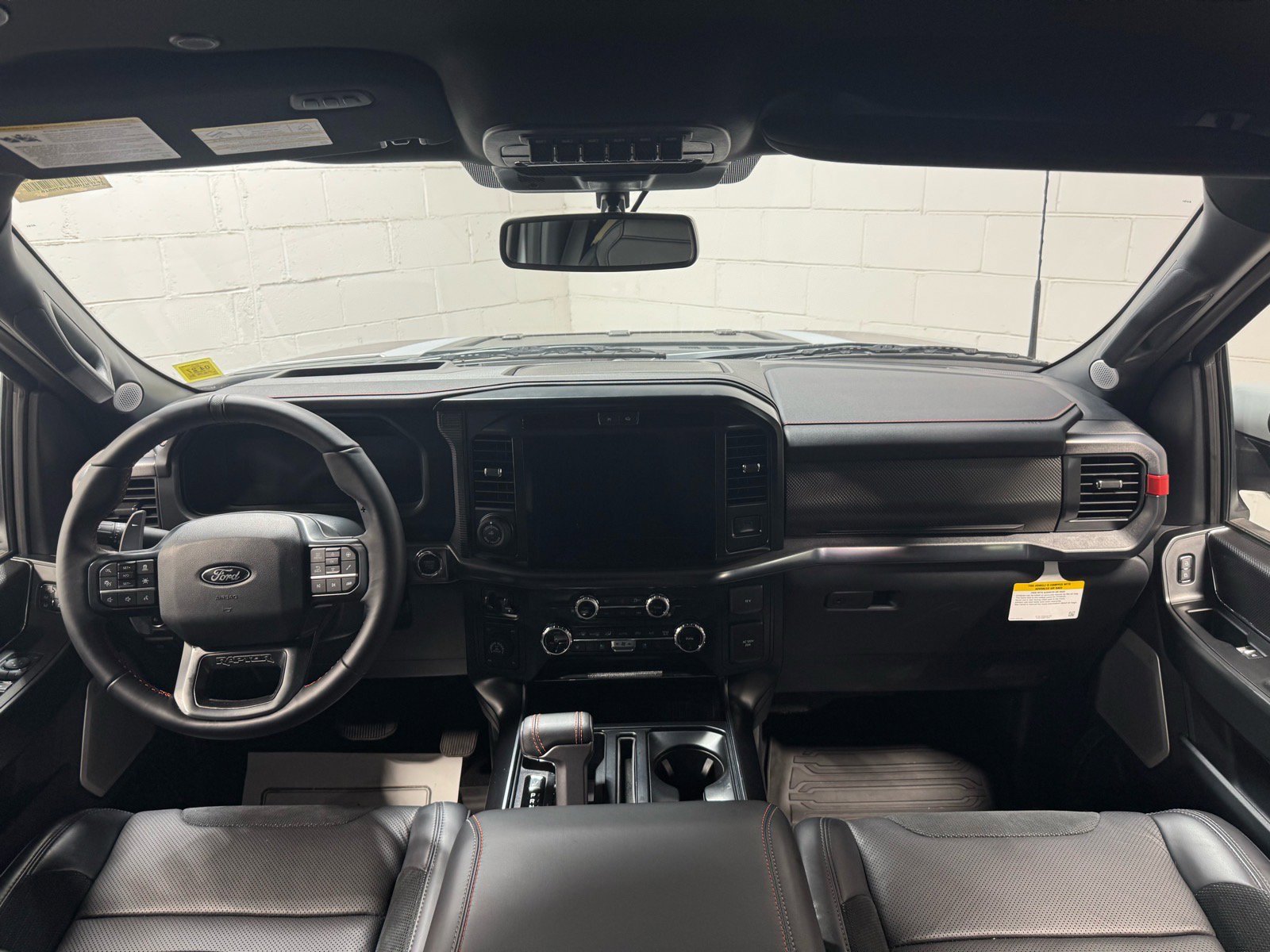 Used 2025 Ford F150 Raptor AWD/4WD image 33