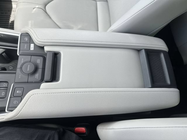 New 2026 Toyota Grand Highlander AWD image 25