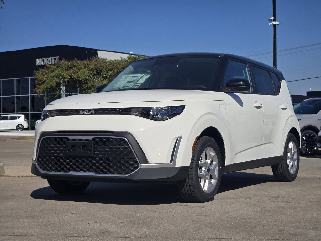 New 2025 Kia Soul S image 2