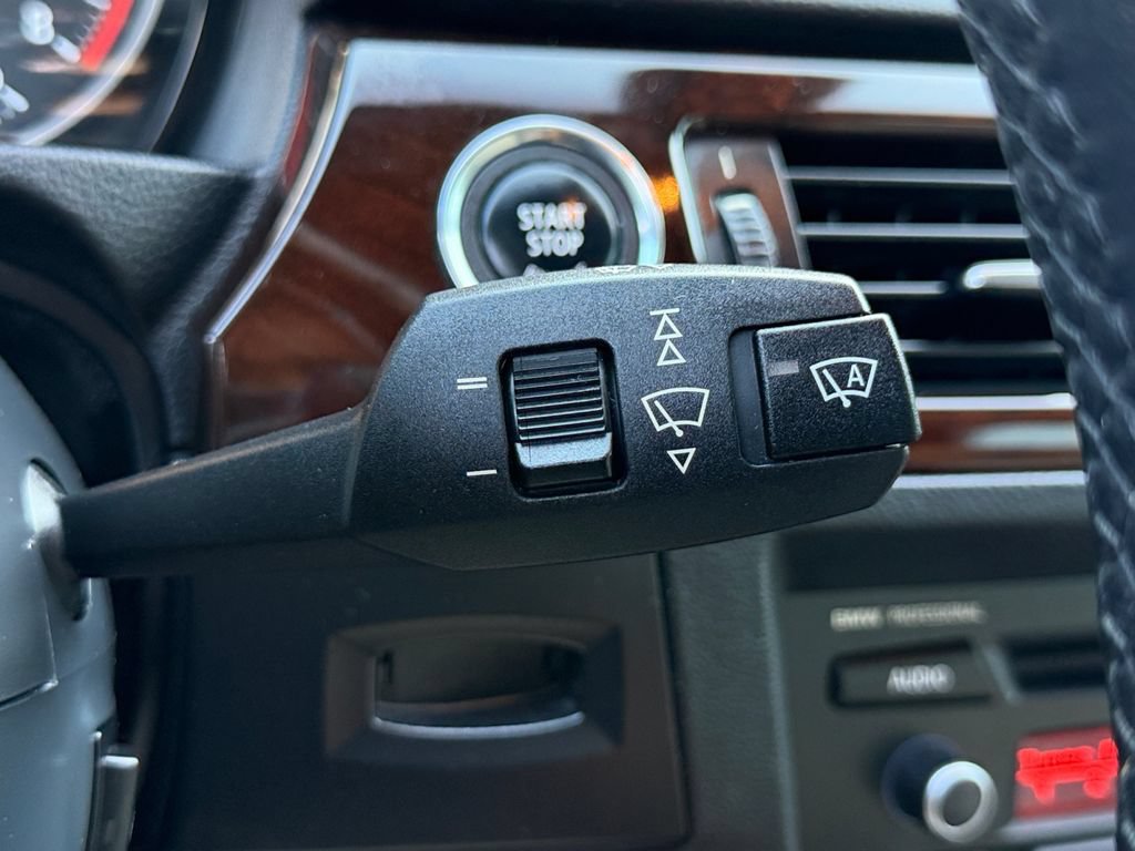 Used 2011 BMW 328i Convertible RWD image 47