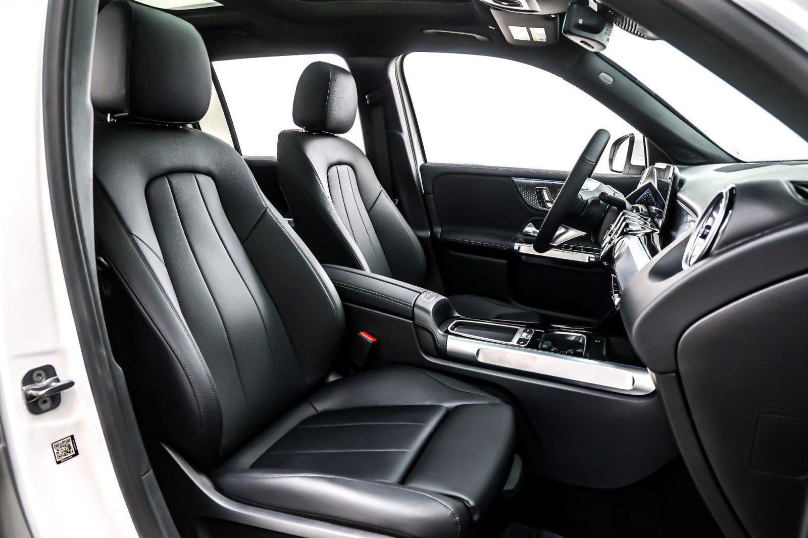 New 2026 Mercedes-Benz GLB 250 image 7